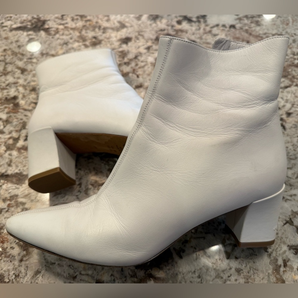 Vince Lanica White Ankle Boots Size 8